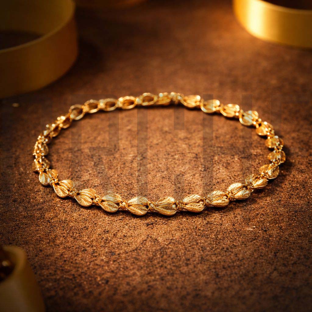 Elegant Leaf-Pattern Imitation Gold Bracelet for Women | Adjustable Lightweight Fashion Jewelry