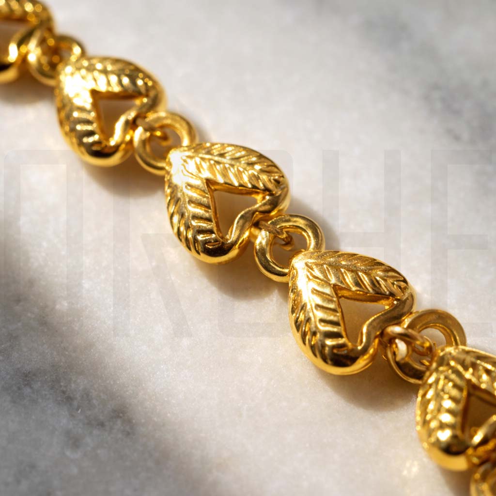 Imitation Gold Heart Link Bracelet – Premium Plated Fashion Jewelry for Women
