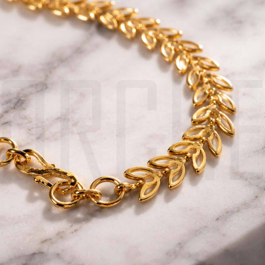 Elegant Imitation Gold Leaf Chain Bracelet for Women – Daily Wear Jewelry – Lightweight Fashion Accessory